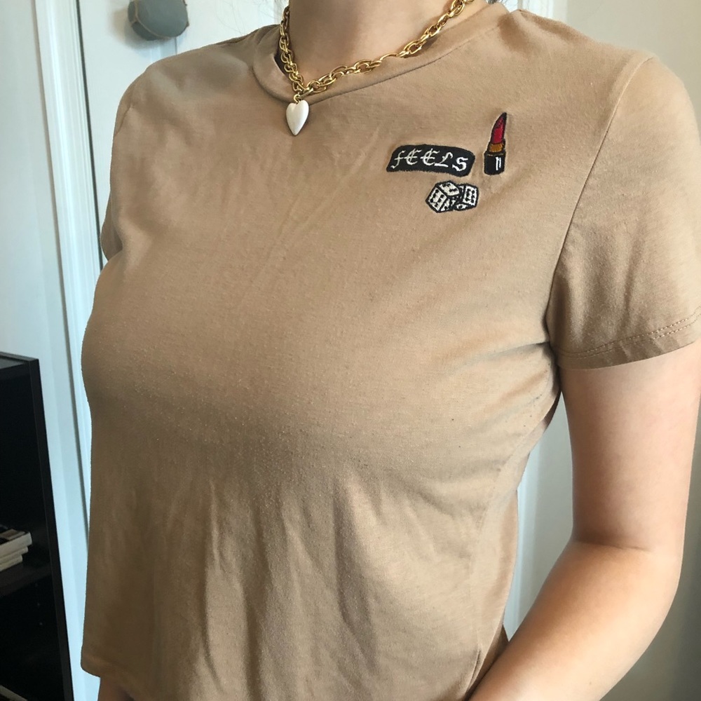 Graphic tee